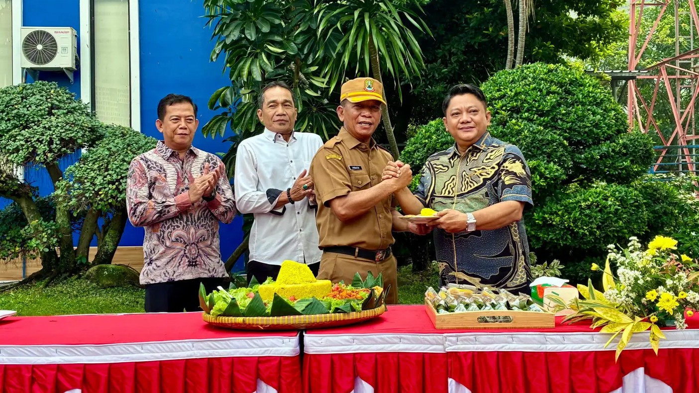 Dua Dekade Mengalirkan Kehidupan, Perumda Tirta Patriot Luncurkan Aplikasi Digital untuk Pelanggan