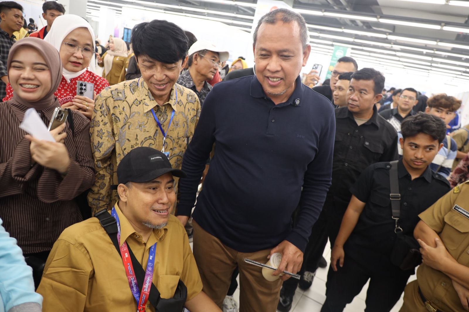 Tri Adhianto Buka Job Fair Bekasi 2026, 3.500 Lowongan Kerja Siap Serap Tenaga Kerja Lokal