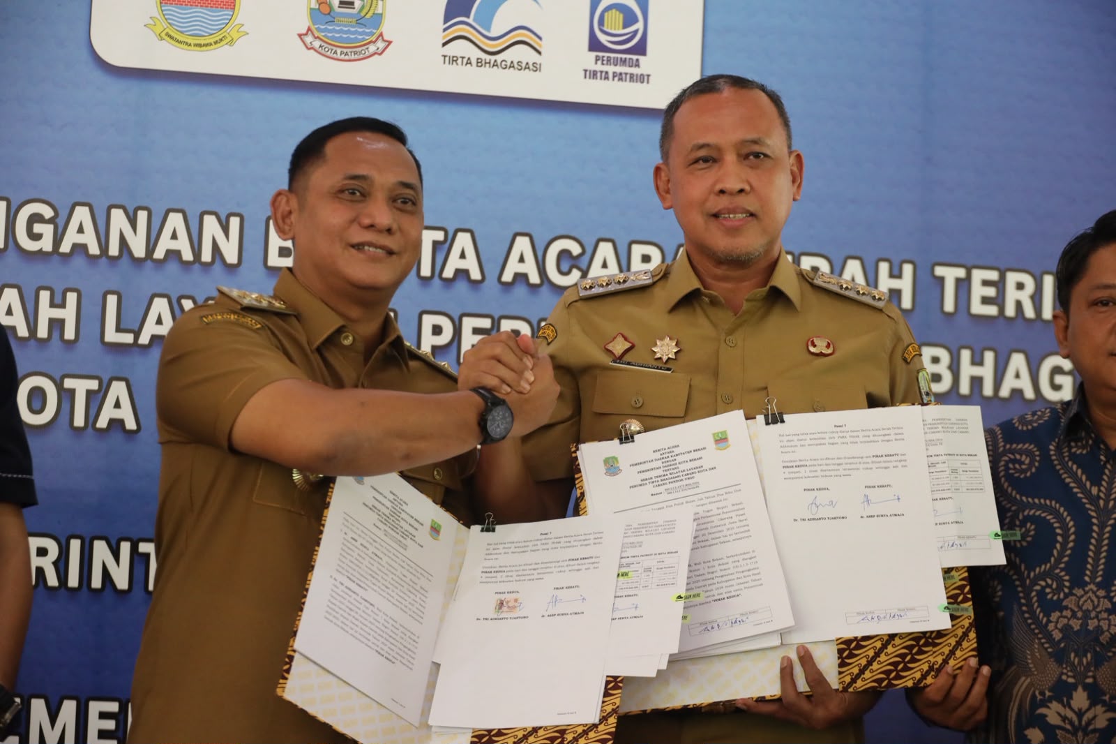 Kota Bekasi Tuntaskan Pengalihan Tirta Bhagasasi, Seluruh Layanan Air Kini Dikelola Tirta Patriot